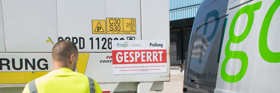 UVV-Pruefungen Wechselkoffer
